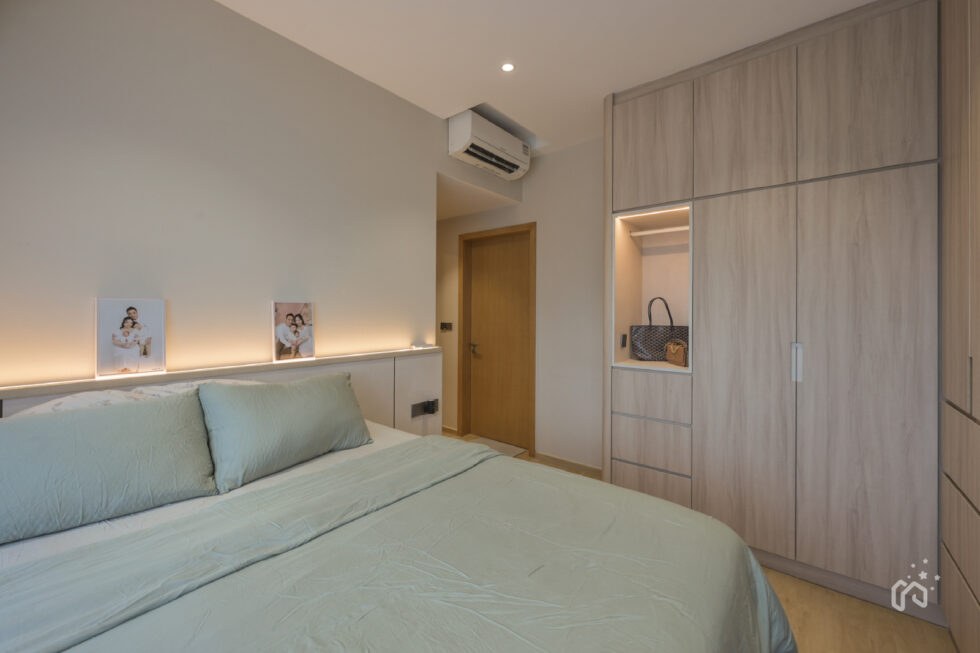 32 Fernvale Link (H2O Residence)