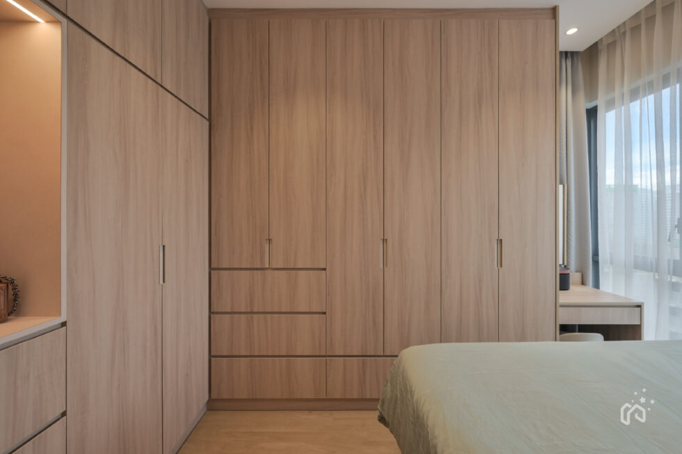 32 Fernvale Link (H2O Residence)