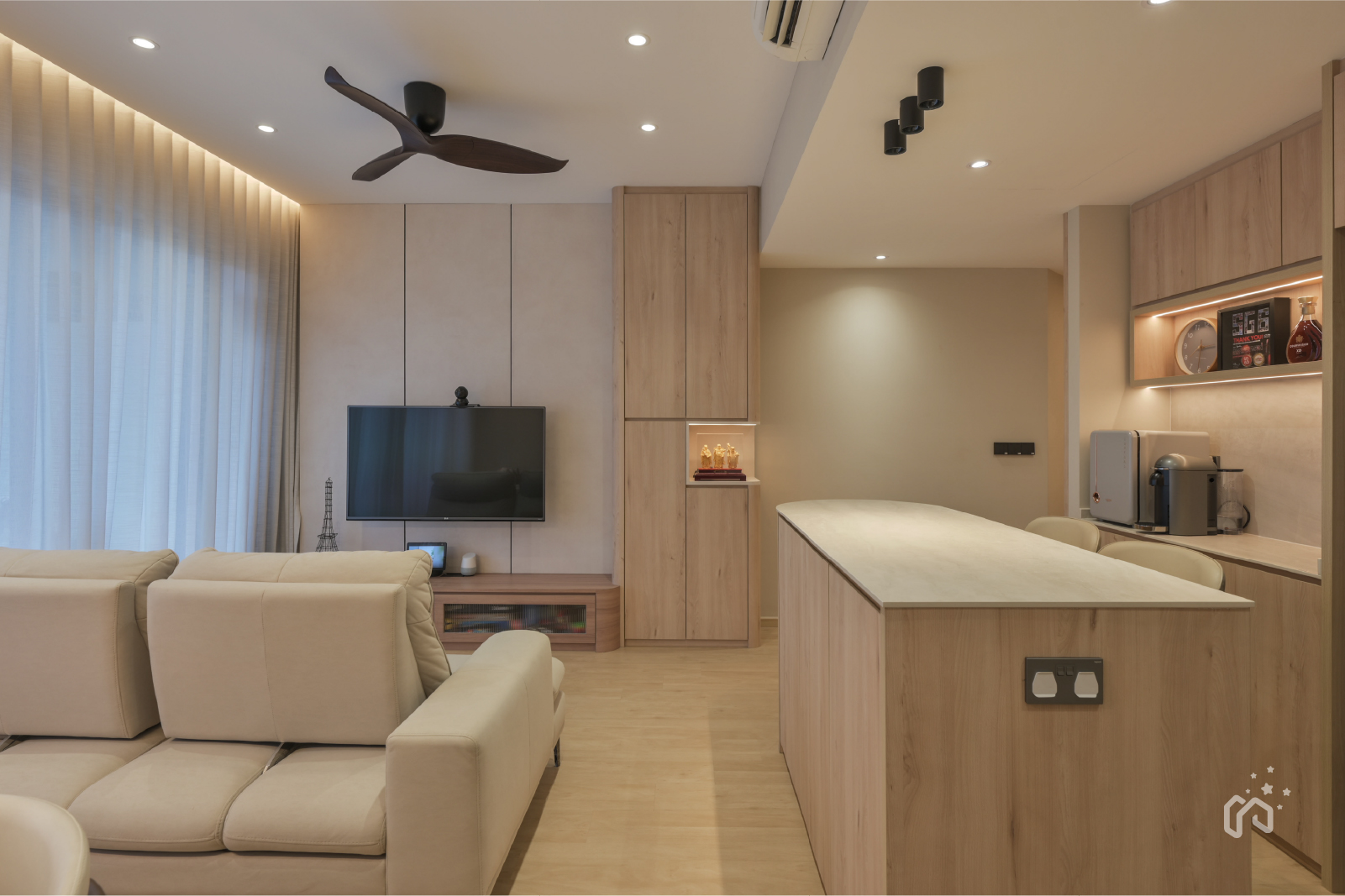 32 Fernvale Link (H2O Residence)